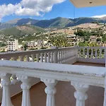 דירה Himara Apartments