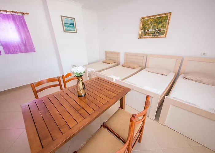 Himara Apartments Himarë