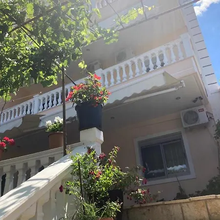 Himara Apartments Himare