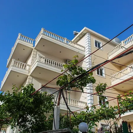 Himara Apartments Himarë