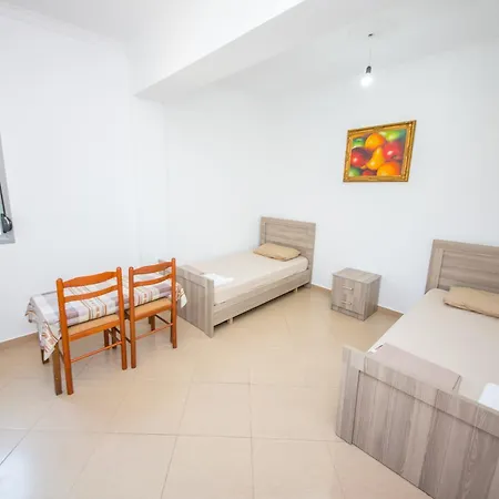 Himara Apartments Apartment