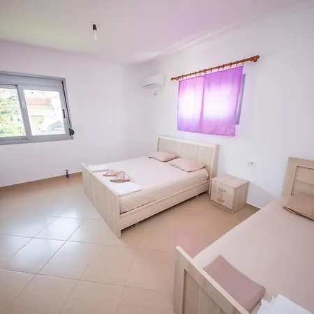 Himara Apartments Lejlighed *
