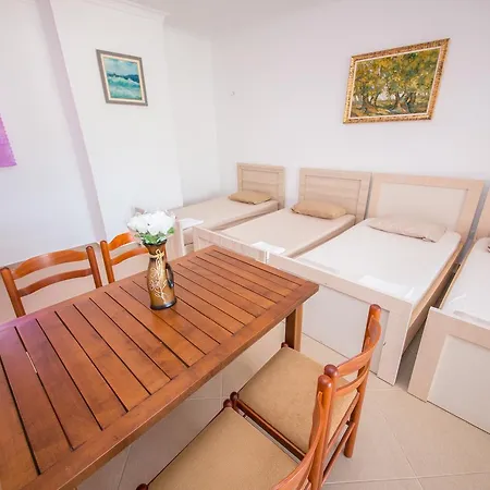 Himara Apartments Himarë