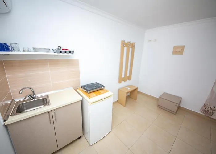 Himara Apartments شقة هيماري